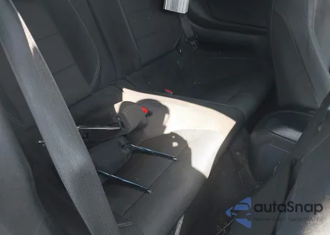 2016 Ford Mustang V6 from USA, damaged, VIN 1FA6P8AM5G5283701